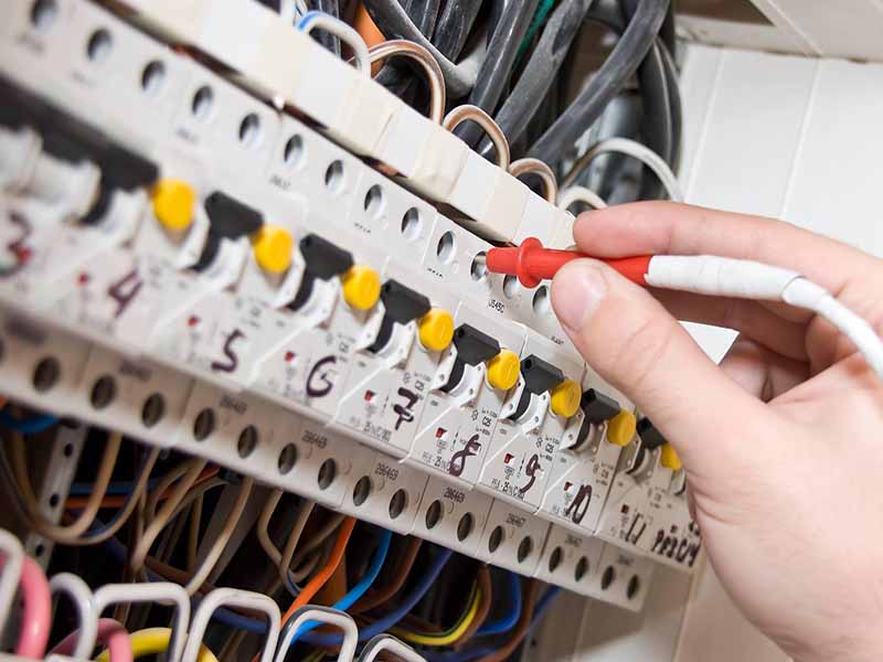 10. Installation av Jordfelsbrytare